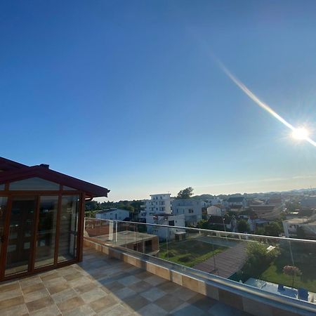 Villa Leona Palushaj Donji Stoj Esterno foto