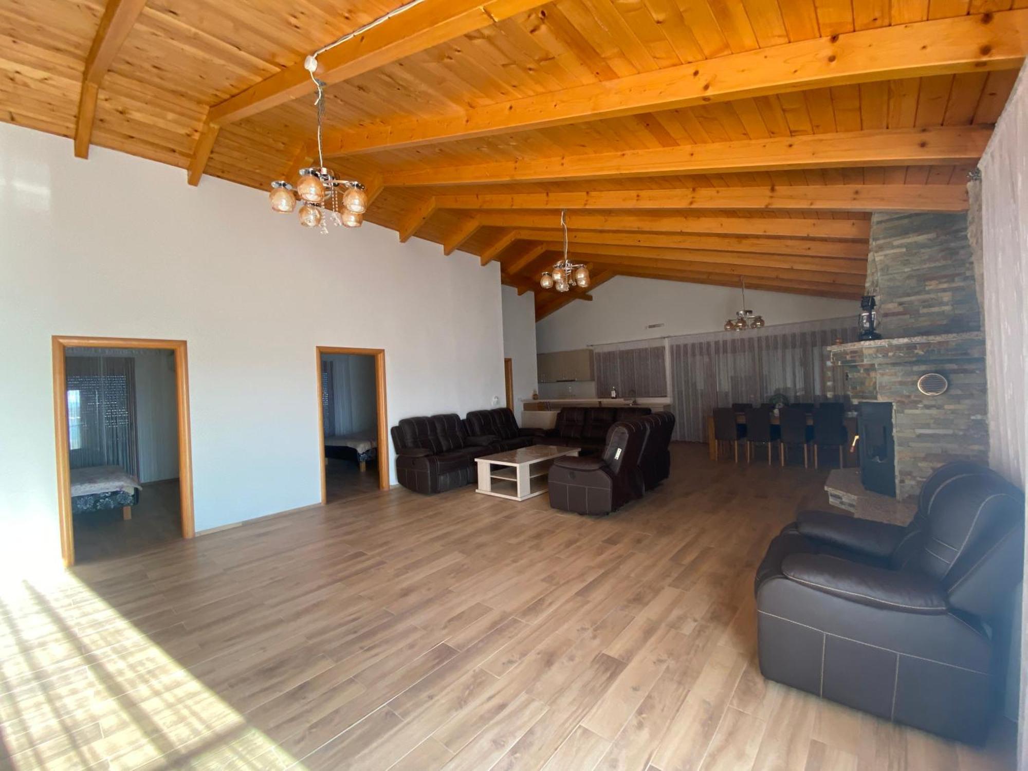 Villa Leona Palushaj Donji Stoj Esterno foto