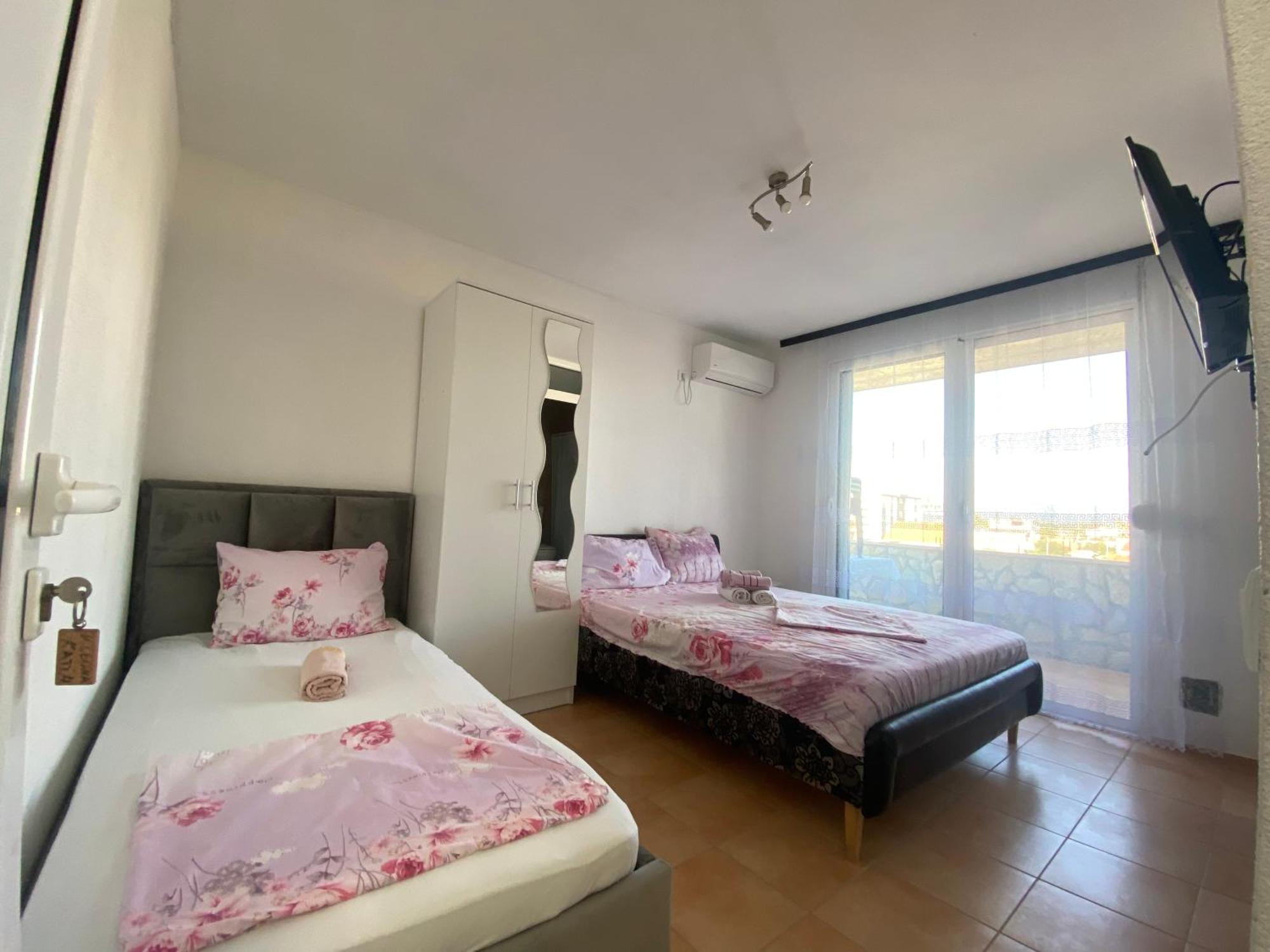 Villa Leona Palushaj Donji Stoj Esterno foto