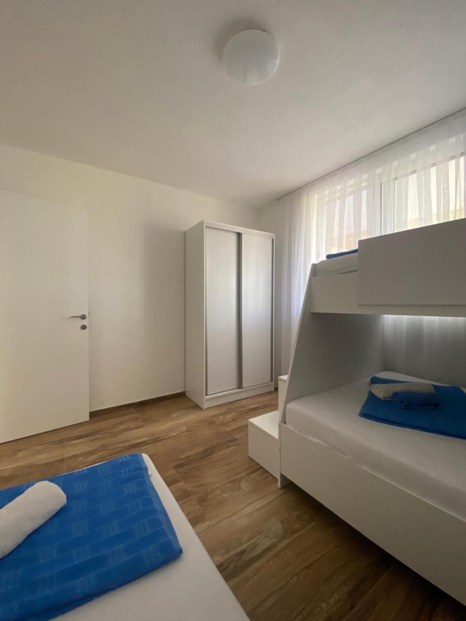 Villa Leona Palushaj Donji Stoj Esterno foto
